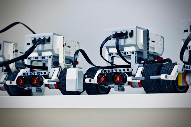 Build-Your-Own Robotics Kit
